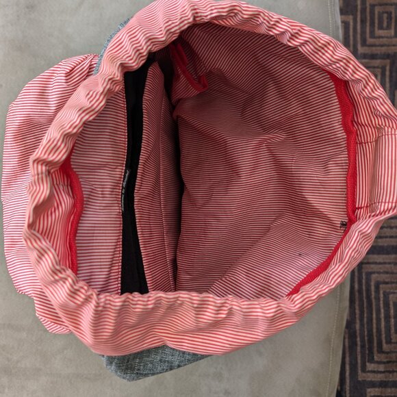 Herschel Grey Backpack - Picture 4 of 5